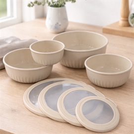 Skålset med lock i rund form 4 st. i plast, beige