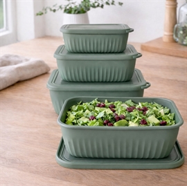 Skålset med lock i rektangulär form 4 st. i plast, grön