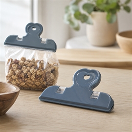 Påsklämmor 2 st – 11 cm förslutningsklämmor, vit och blå (assorterade)